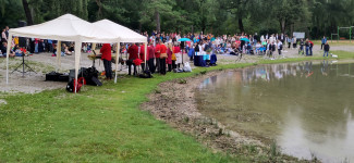 35 Familien kamen zum Tauffest. Bei durchwachsenem Wetter war die Stimmung trotzdem gut.